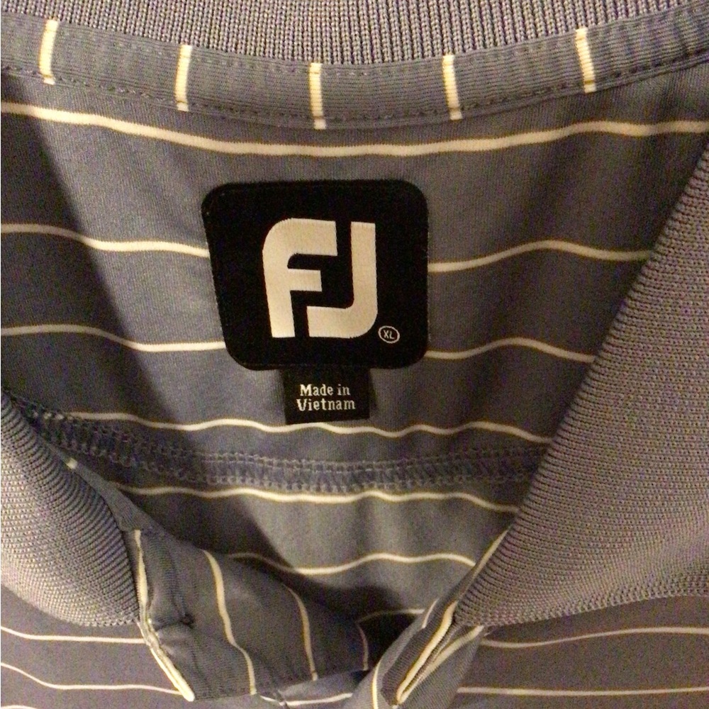 FootJoy Kokopelli performance Golf Polo, short sleeve, stripped, size XL.